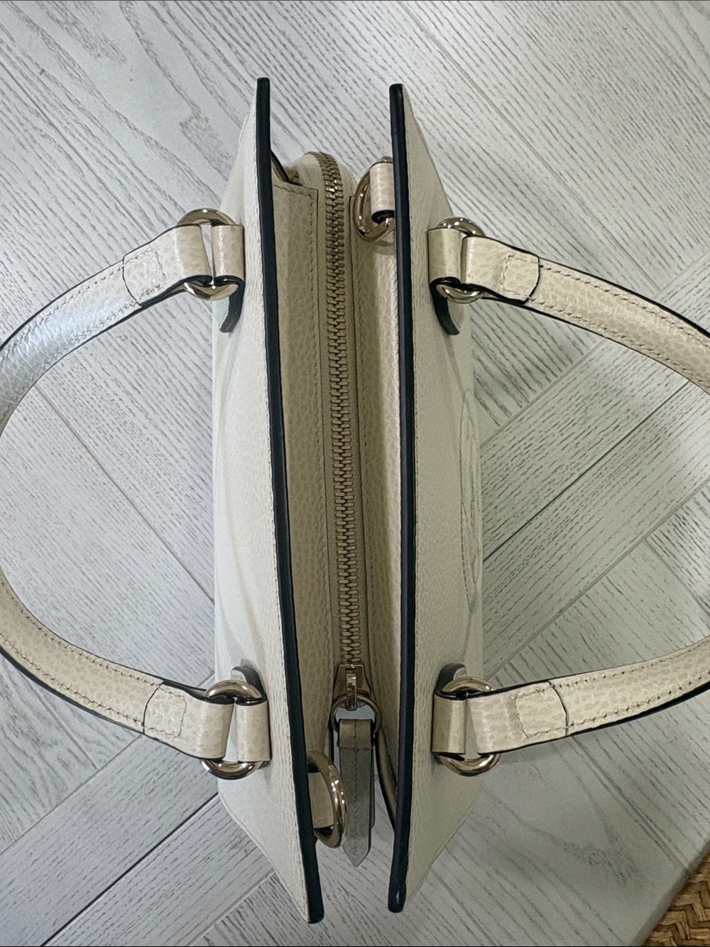 Gucci Soho Pebbled Leather Top-Handle Satchel NEW - Picture 8 of 10